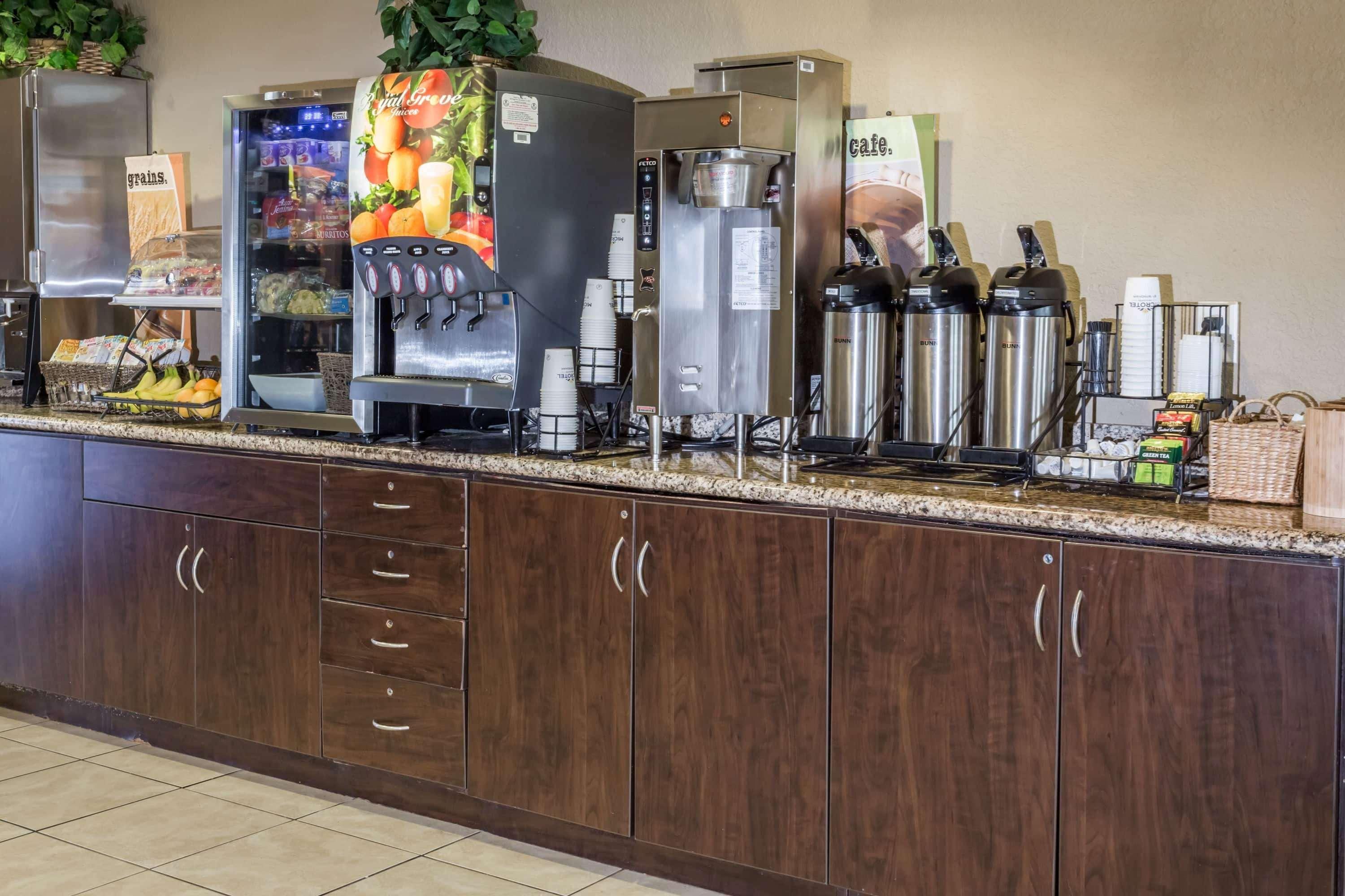 Microtel Inn & Suites By Wyndham Jacksonville Airport Zewnętrze zdjęcie