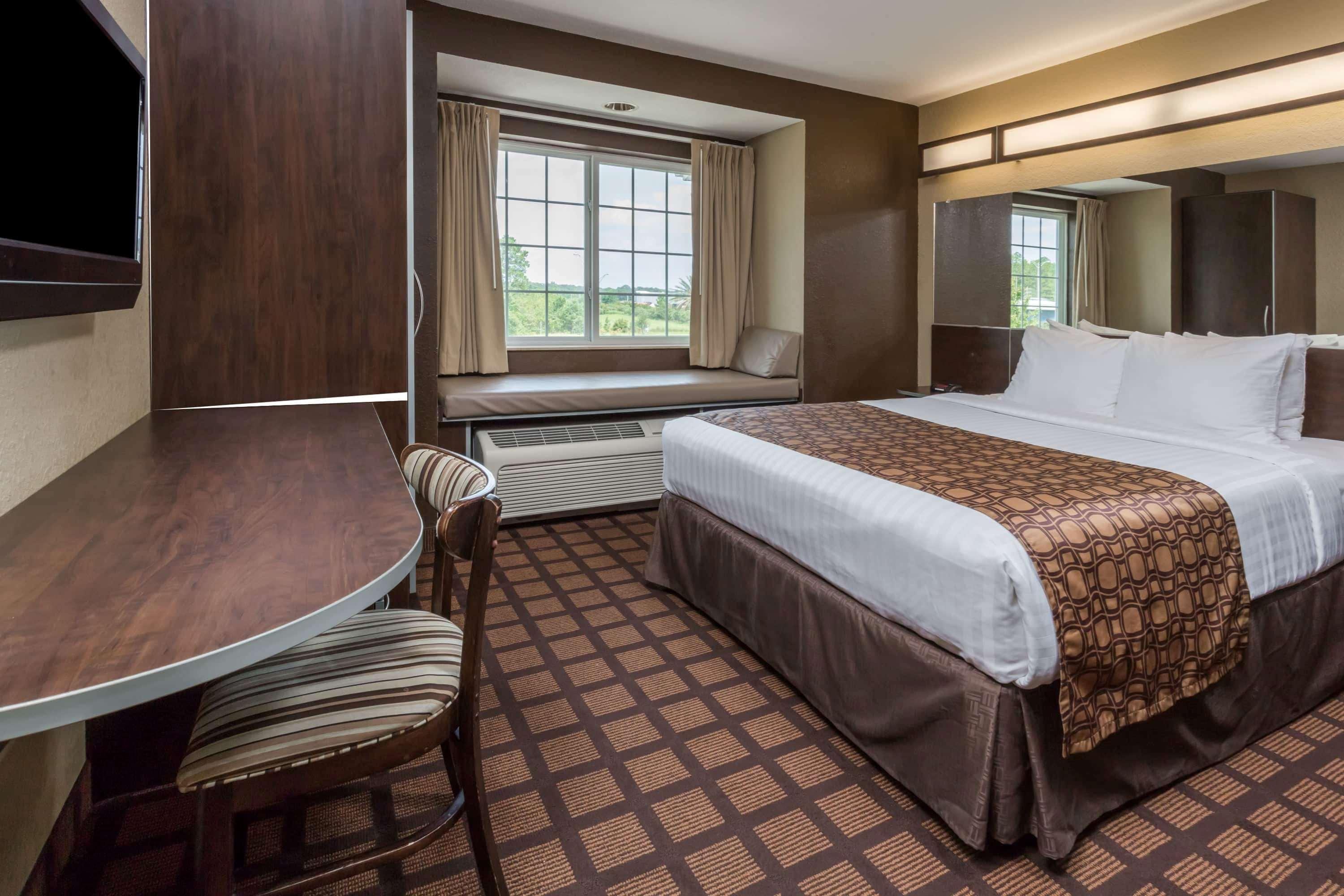 Microtel Inn & Suites By Wyndham Jacksonville Airport Zewnętrze zdjęcie
